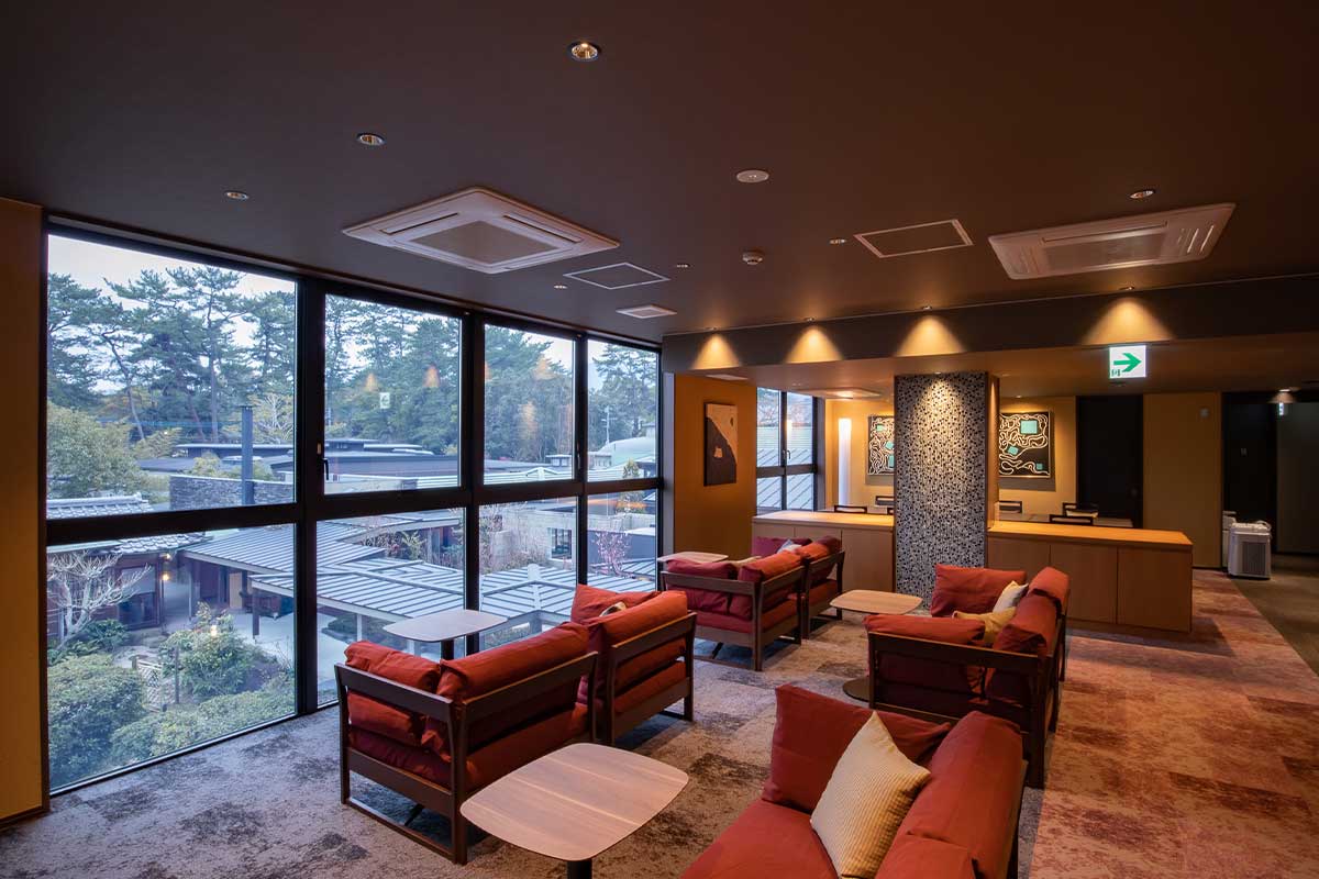 クラブラウンジ