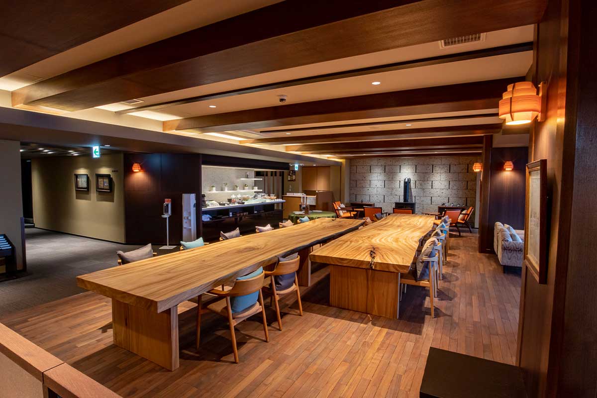 クラブラウンジ