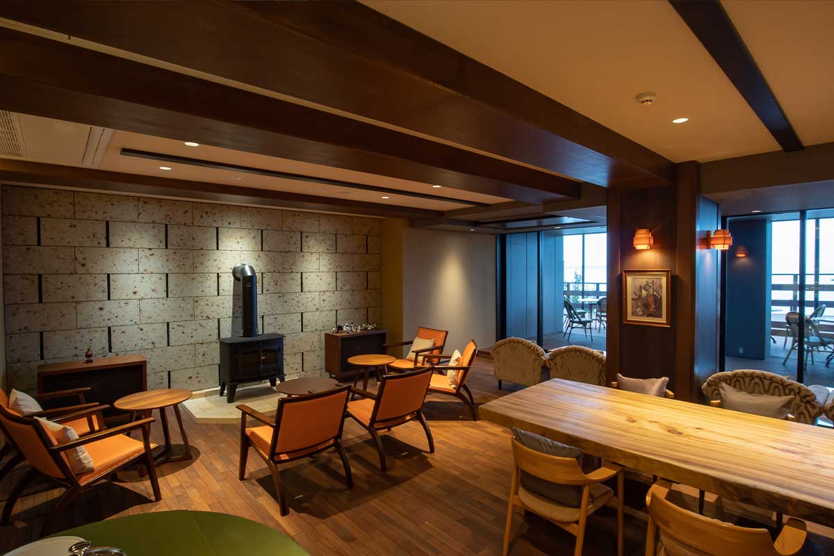 クラブラウンジ